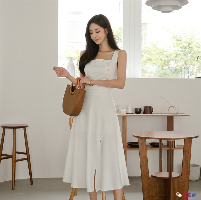 孙允珠丨幽韵垂帘亚麻田园风情连衣裙