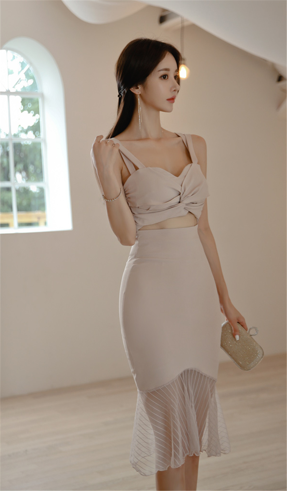 孙允珠丨萤火桔梗芦花秋月凤凰晚礼裙