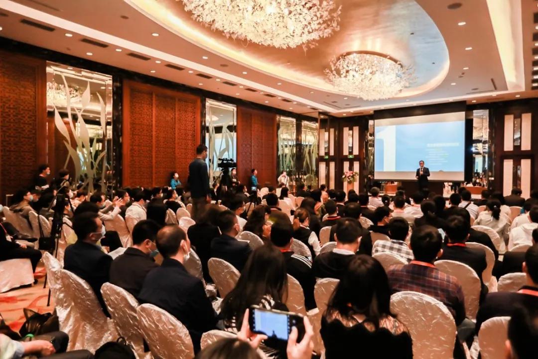 27cfd46512bb430e850966309d1447ac