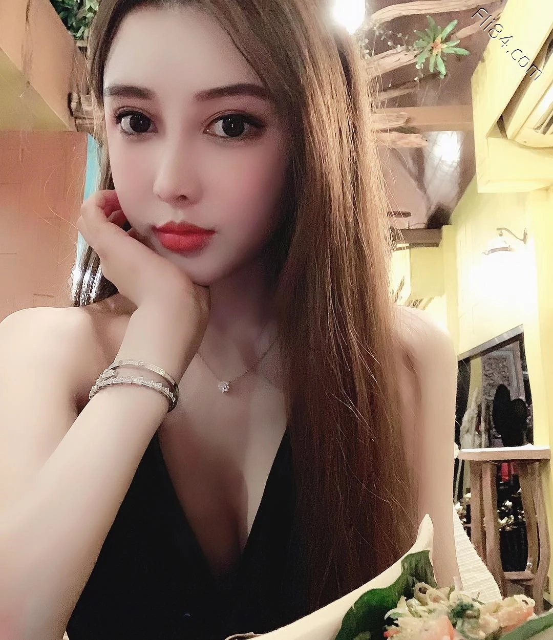 正妹演员“heesch.chi”性感的翘臀妹子写真 - 全文 节操写真馆 热图106 正妹演员“heesch.chi”性感的翘臀妹子写真 - 全文 节操写真馆 热图106