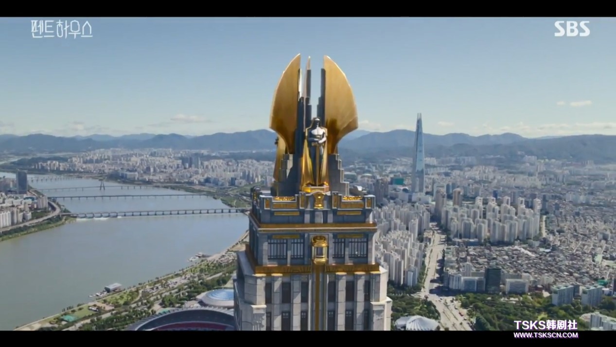 韩剧顶楼狗血剧中的战斗机