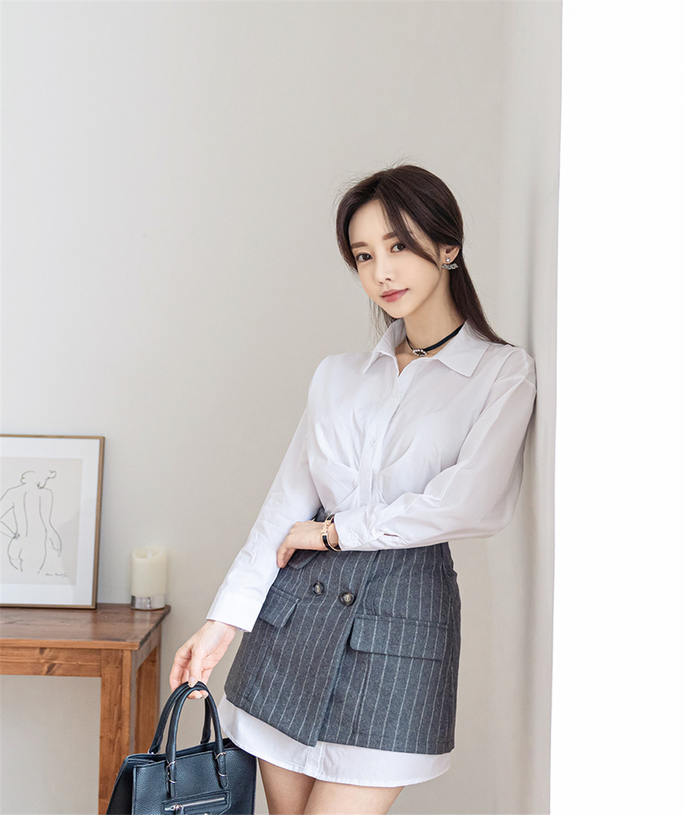 孙允珠丨小资轻熟泛灰职场英伦竖纹裙