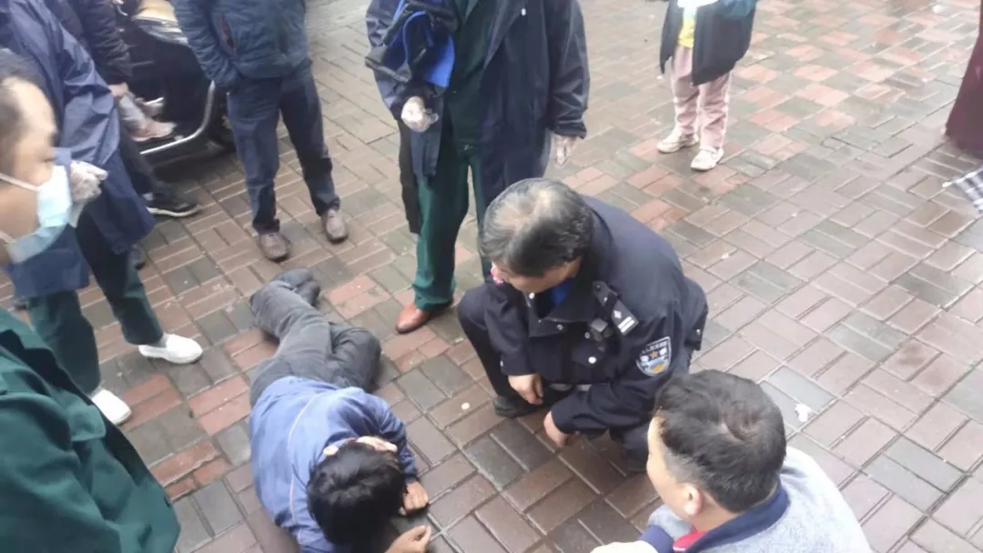 教育整顿 l 我为群众办实事