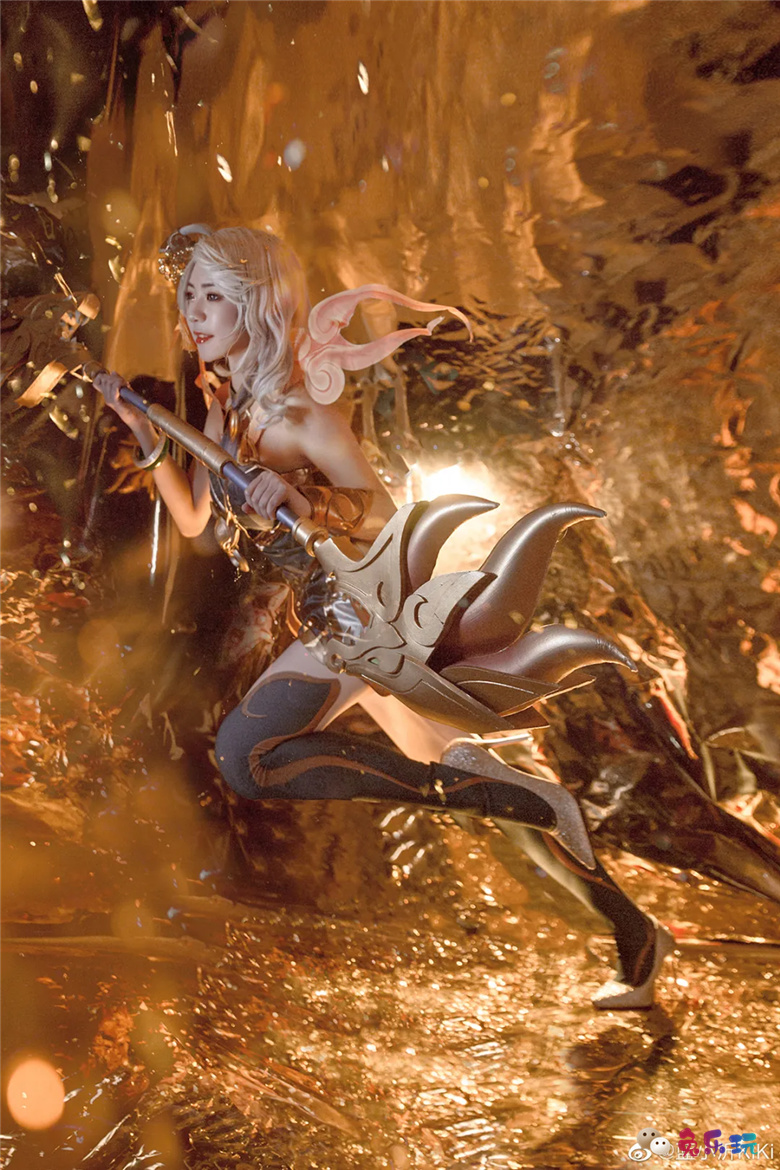 蓝小沂KiKi丨《英雄联盟》拉克丝