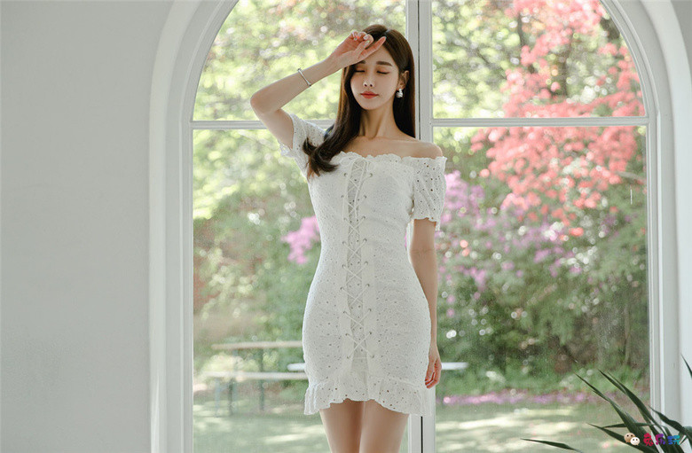 孙允珠：雪黛蔷薇波尔卡曼妙古典礼裙