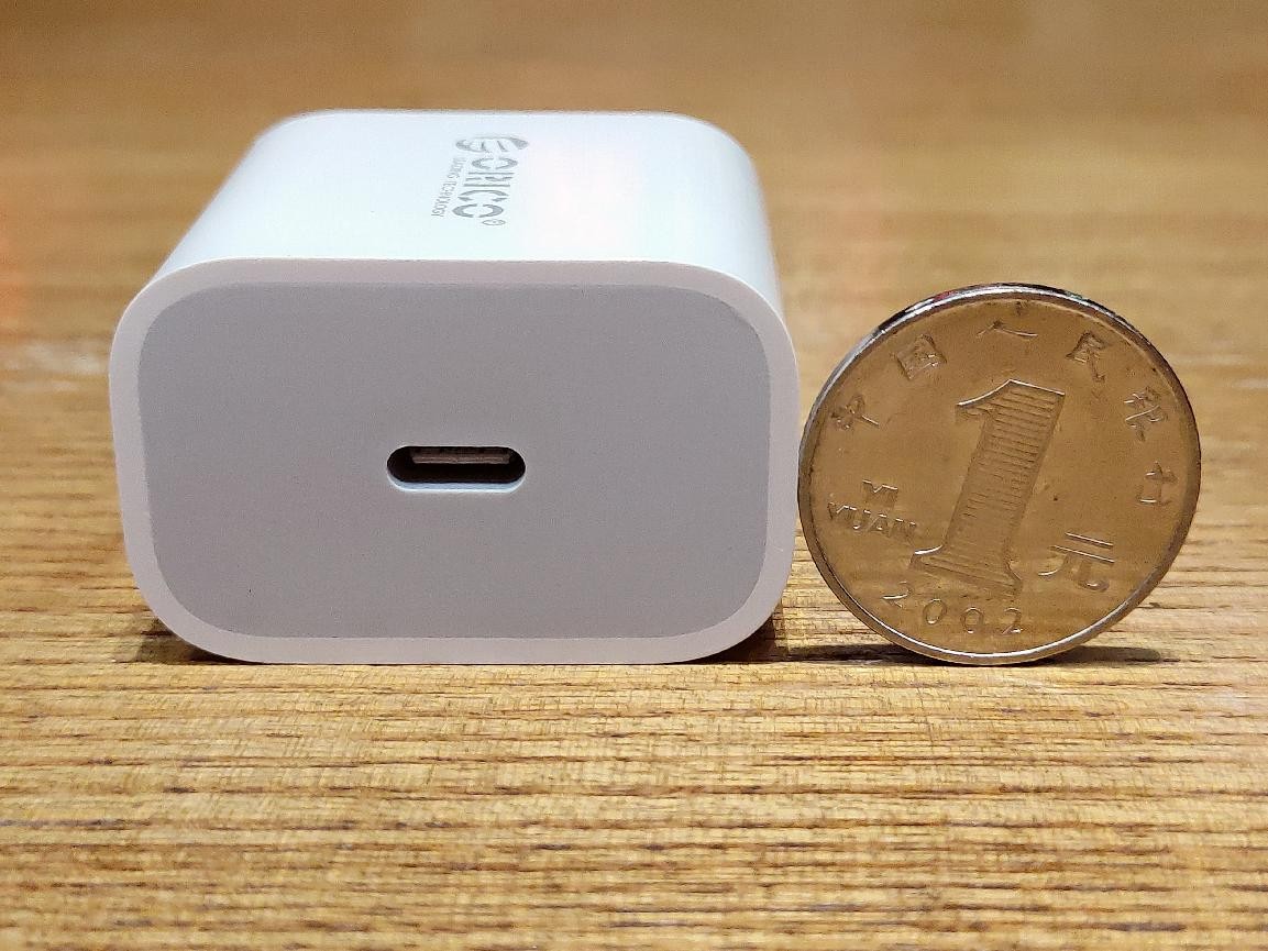 仅需iPhone 12充电器半价，就能拥有整套ORICO苹果PD 20W充电器套装