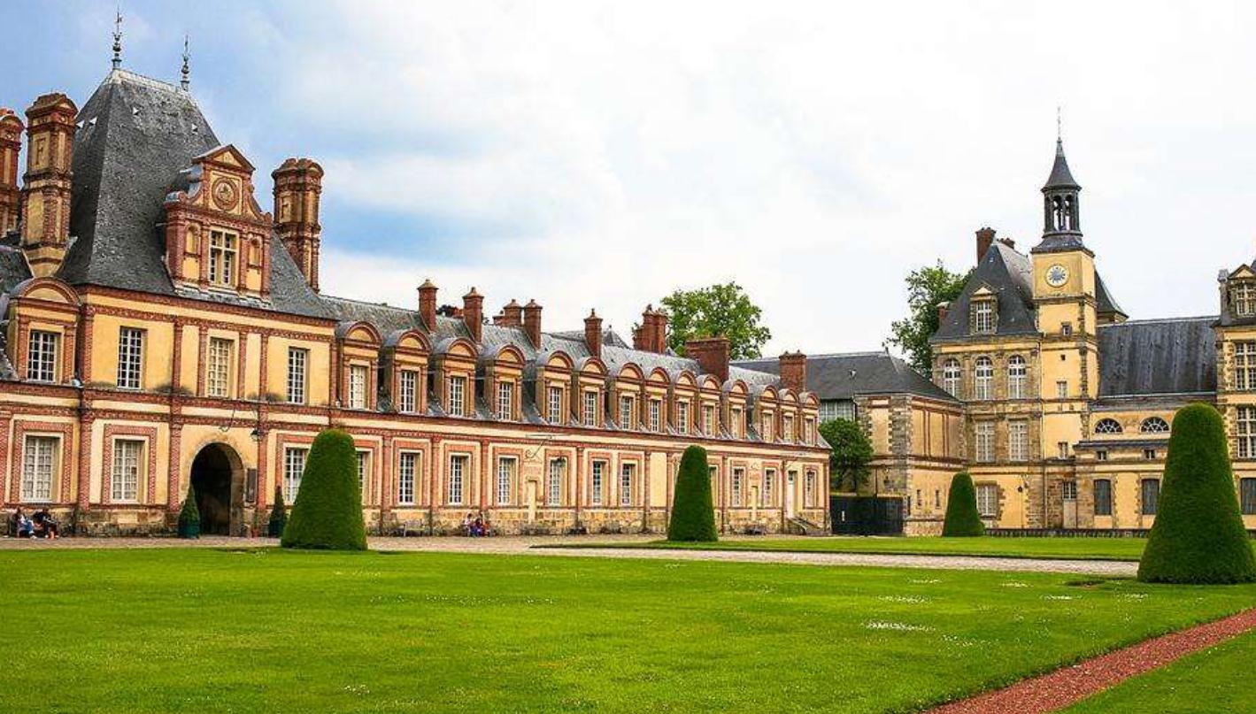 法国护照在法国申请购房移民需要注意哪些问题法国永居入籍快速办理