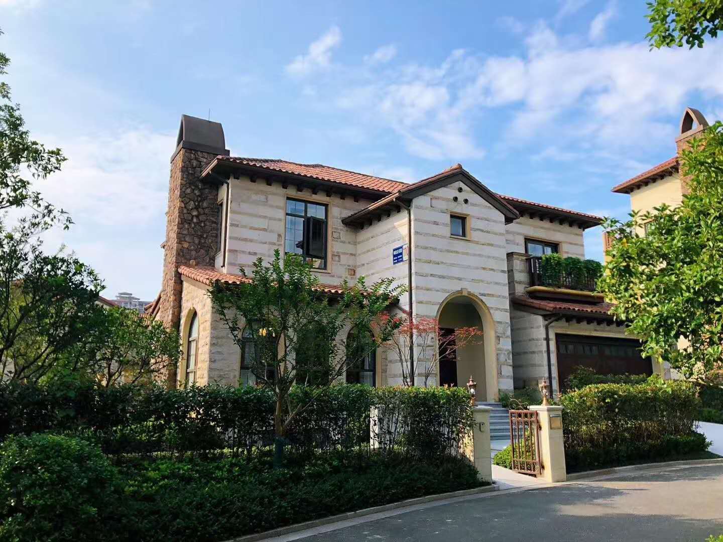 海宁新梅里达绿园简直火到爆海宁新梅里达绿园为什么这么火原因令人