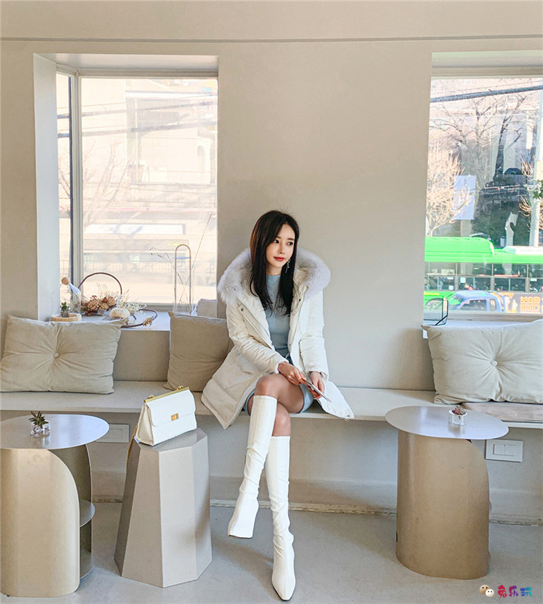 孙允珠丨巴黎油画田园湖泊文艺少女裙