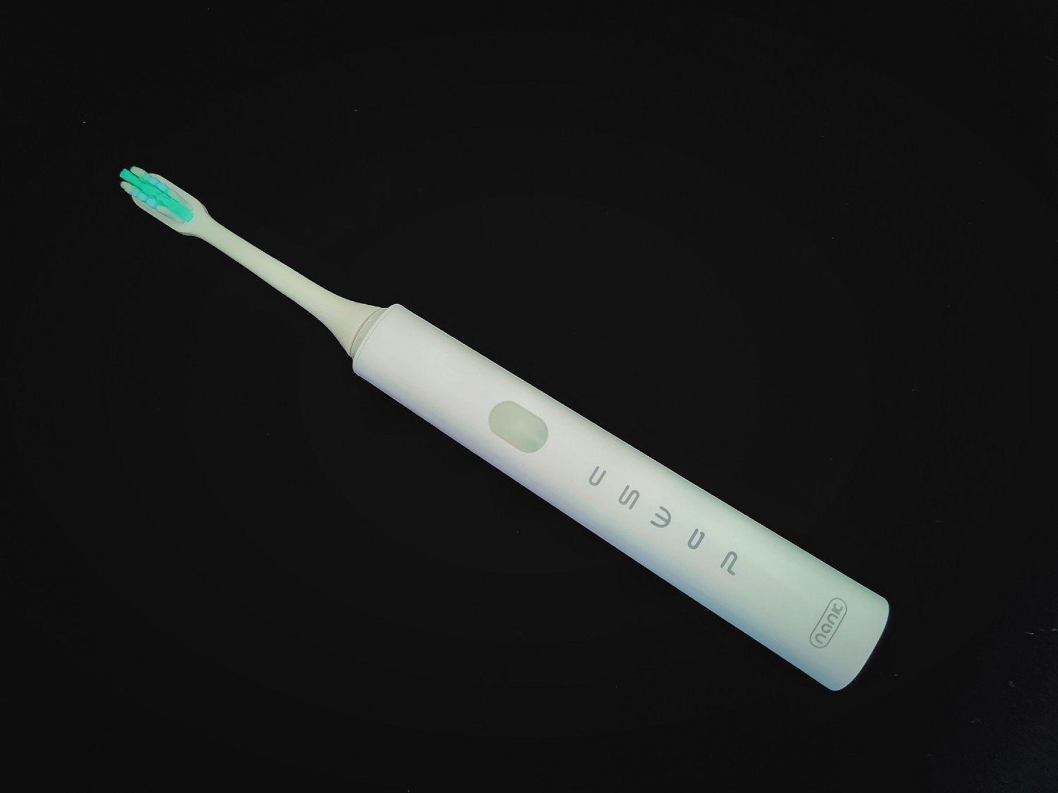 想要大白牙很简单，百元电动牙刷南卡Shiny初体验