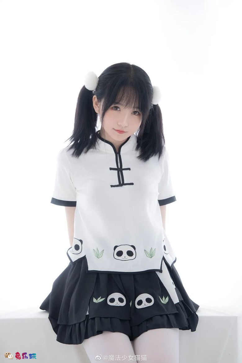 魔法少女猫猫丨可爱的熊猫MM