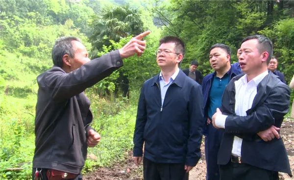 何俊峰来县督导第二轮中央生态环境保护督察交办问题整改工作