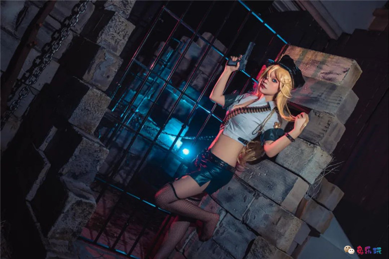 池袋跳蚤丨吊带袜天使·潘迪女警装