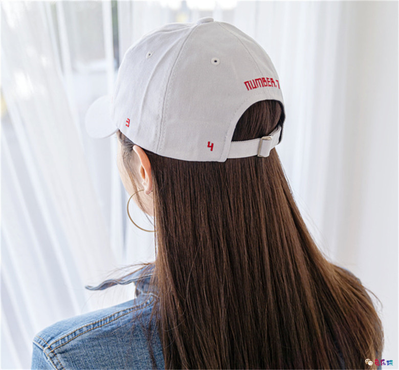 孙允珠：红莓松露初恋色彩靓丽鱼尾裙