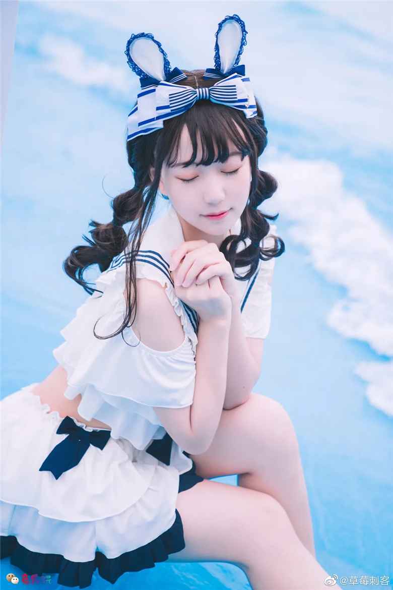 草莓刺客丨水上乐园