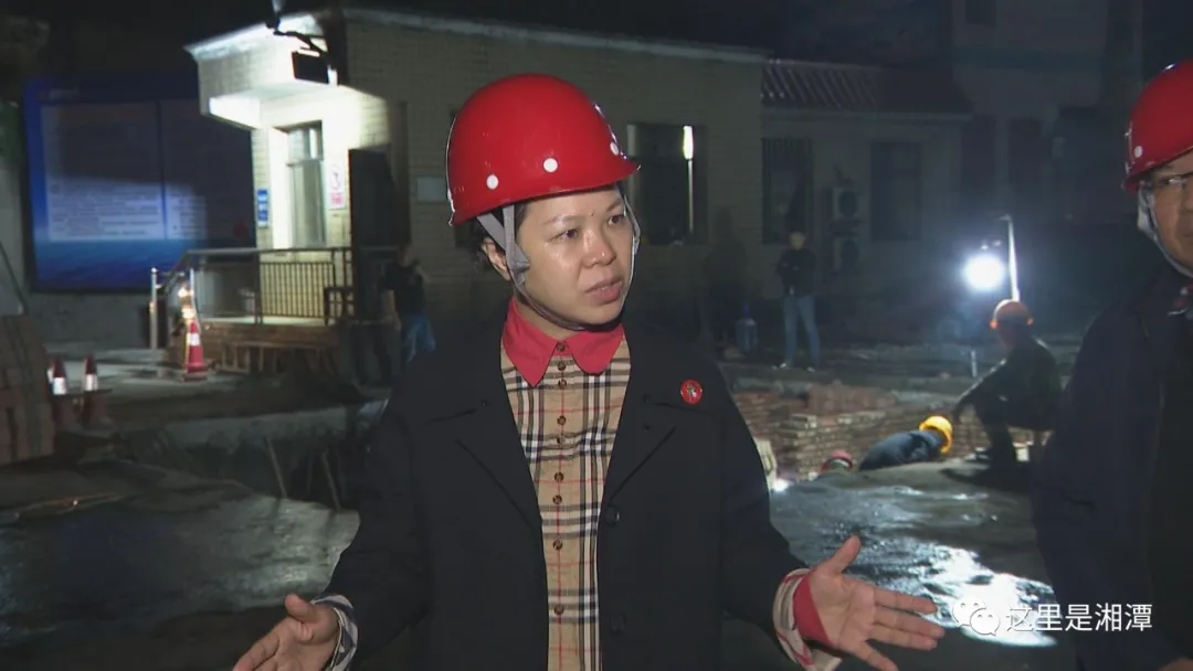 重视突出环境问题整改，湘潭市长张迎春夜访企业！