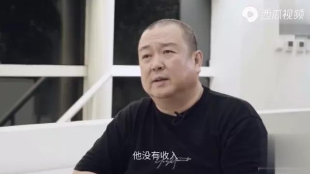 因涉黄惨遭全网封杀，无戏可拍的他却嘴硬：我不惨！