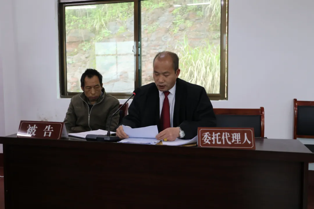 「我为群众办实事」巡回开庭进乡村、解纷普法两不误
