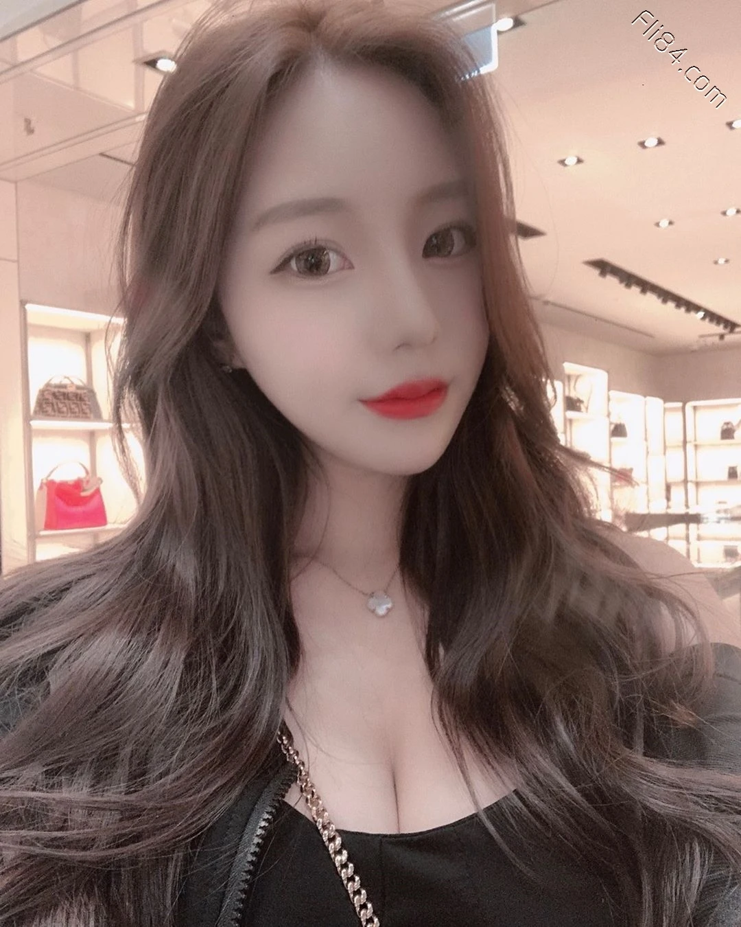 韩国美女 - 真人版娜美@韩国泡菜姐姐berryooon事业线太强了 - 第5页 养眼图片 第14张