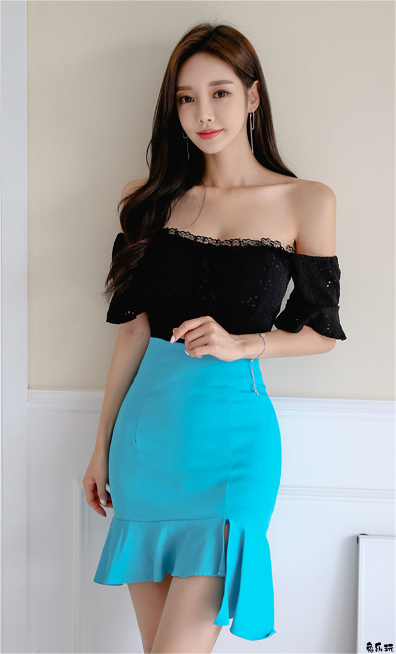 孙允珠：冰蓝混合鸡尾酒幽雅鱼尾洋裙