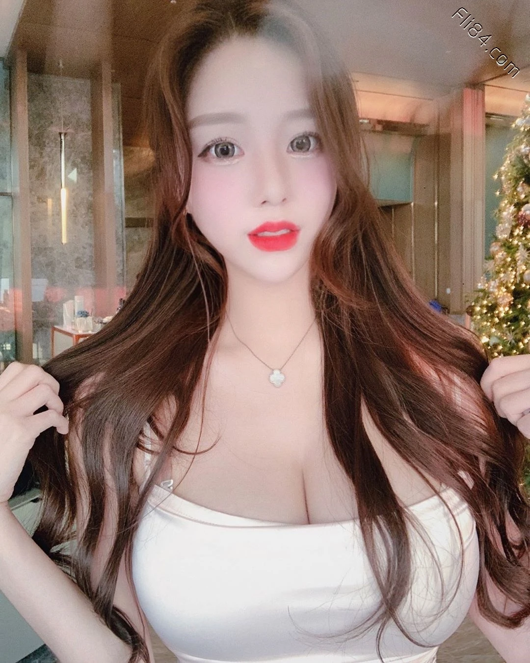 宅男女神 - 真人版娜美@韩国泡菜姐姐berryooon事业线太强了 - 第6页 养眼图片 第1张